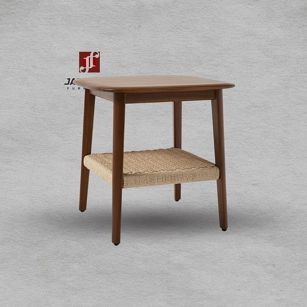 Meja Teras Kecil Minimalis